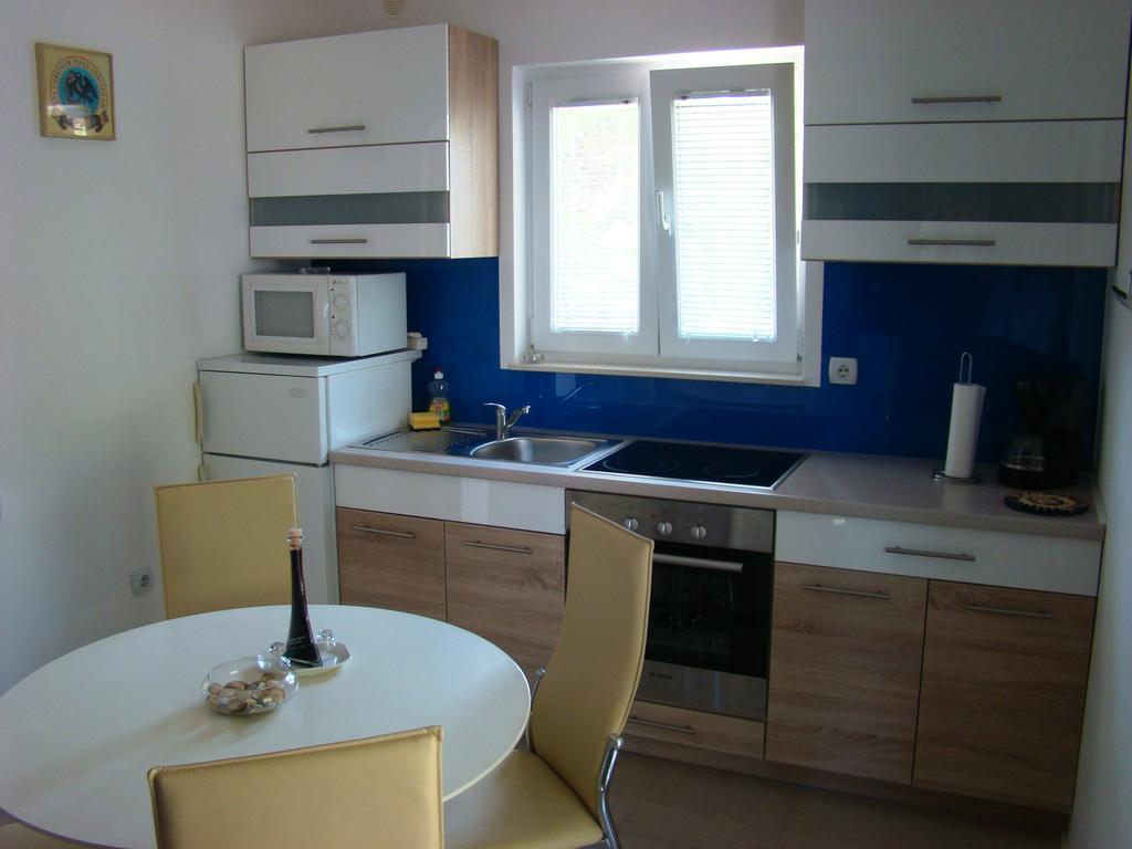 פירובאץ Apartments Pinus חדר תמונה