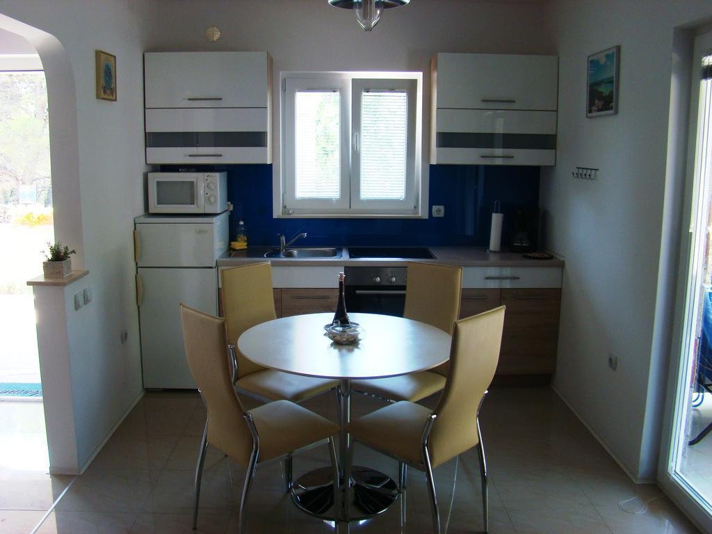 פירובאץ Apartments Pinus חדר תמונה