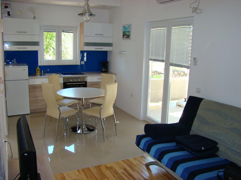 פירובאץ Apartments Pinus חדר תמונה